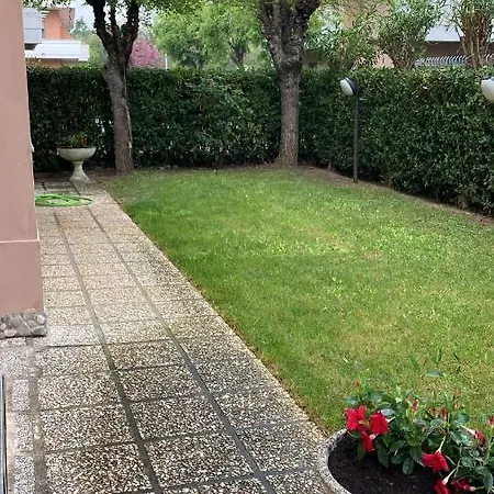 Appartamento A Silville Residenziale 60 Mt Dal Mare, Ottimo *